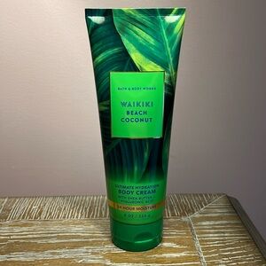 Bath & Body Works Waikiki Coconut Body Cream